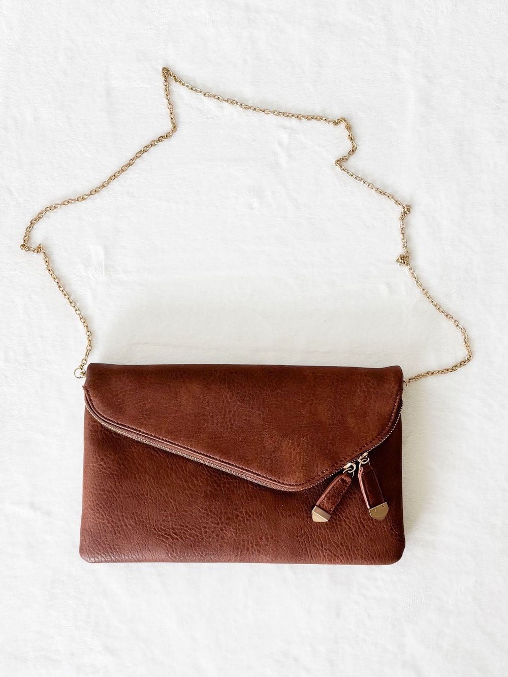 VICi brown clutch with adjustable chain